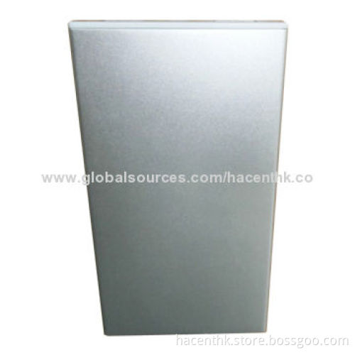 6000mAh metal case power bank with dual USB output